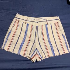 Loft outlet embroidered 4” shorts